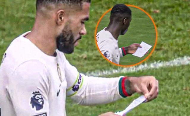 在英超与阿, obW, 者提前离场 在英超与阿, obW, 者提前离场