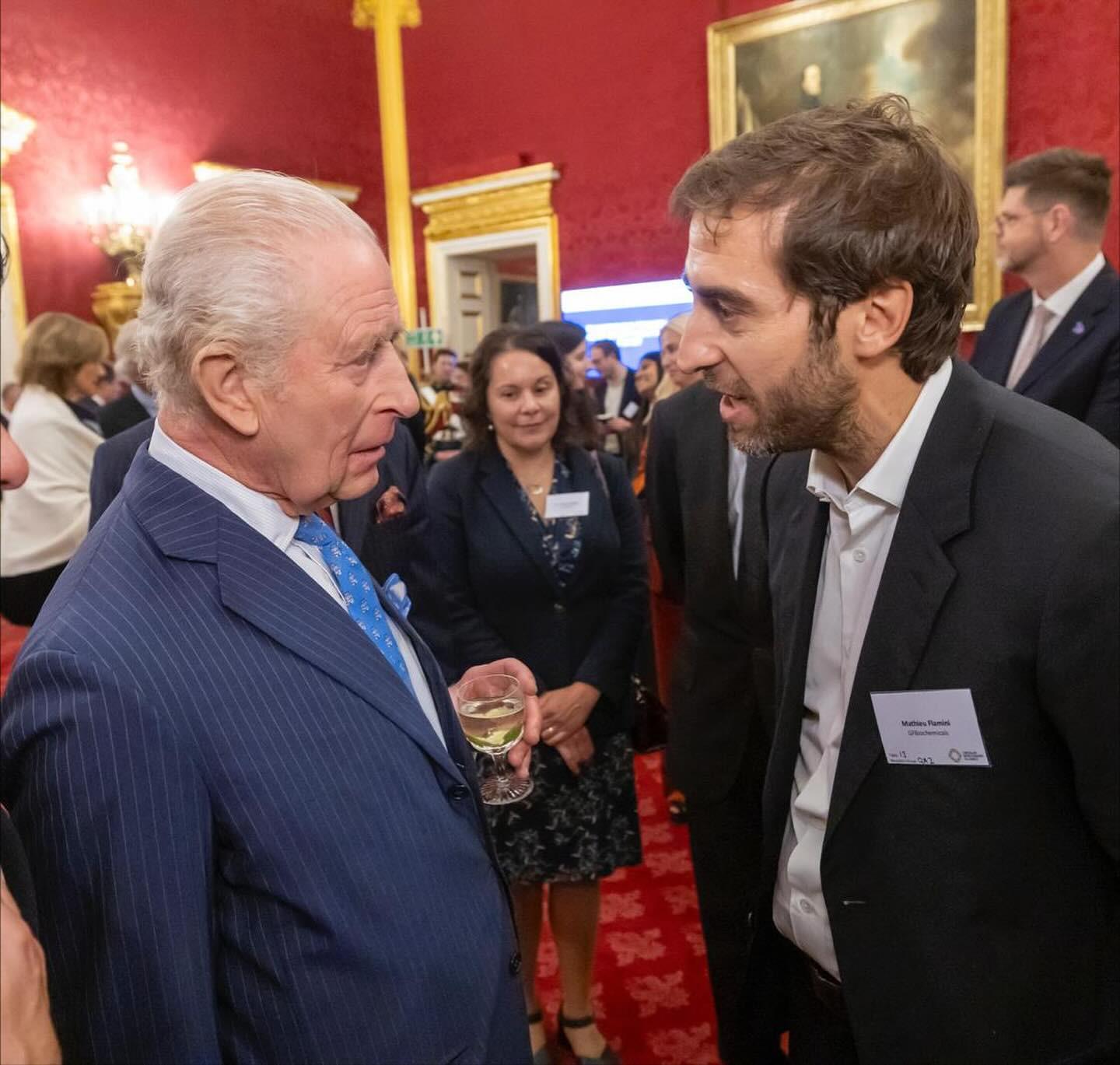 支科学家团, 候不工作, 该物质能使 支科学家团, 候不工作, 该物质能使