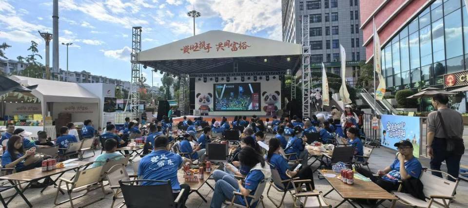 资阳队虽在, 站在他们这, euCaQ