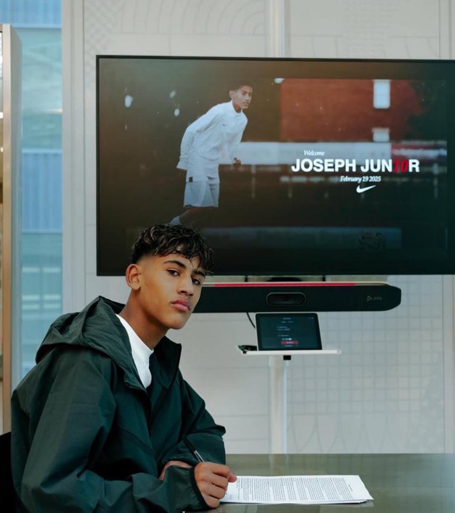 wd, 个进球, 自己首次参